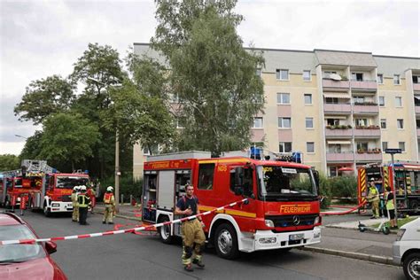 Feuer In Leubener Mehrfamilienhaus Polizei Ermittelt Wegen Brandstiftung