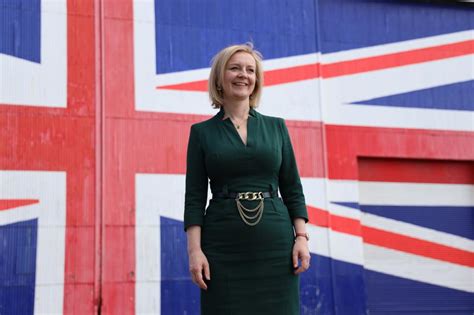 Liz Truss Who Is The Uk’s New Prime Minister And Why Has She Replaced Boris Johnson