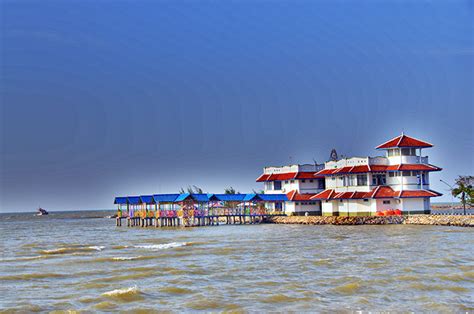 Pantai Pasir Kencana Alamat Jam Buka Sejarah And Harga Tiket