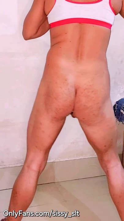 Powerful Moment From Pakistani Shemale Mujra Strip Tease Nude Dance