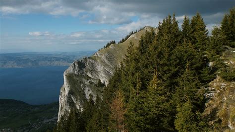 Mont C Sar M Et Pic Des M Mises M Par Le Col De Pertuis