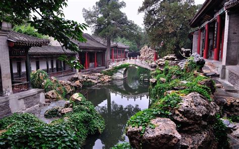 Serene Garden Oasis in Beijing - HD Wallpaper