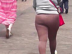 Mature Milf Walking In Yoga Pants ThisVid