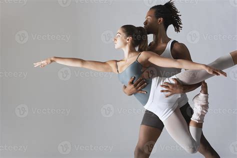 Couple Of Ballet Dancers 746725 Stock Photo at Vecteezy