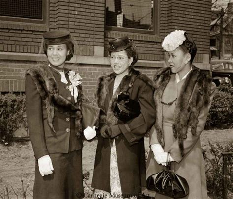 1940s African American Women In Photographs African American Fashion Black Women Fashion