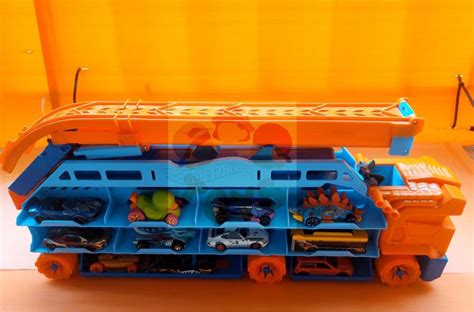Hot Wheels City Speed Drop Transport Hauler Hobbies Toys Toys Games On Carousell