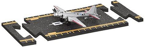 Hot Wings Planes B 17 Flying Fortress Jet Silver With Connectible