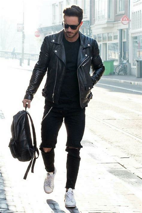 15 Coolest Ways To Wear Leather Jacket This Winter Leather Jacket