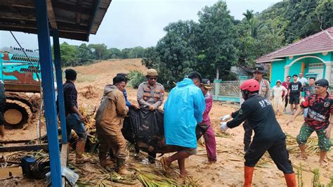 Pulihkan Trauma Usai Bencana Longsor 414 Warga Serasan Natuna