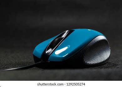 Blue Light Computer Gaming Mouse Dark Stock Photo 723052858 | Shutterstock