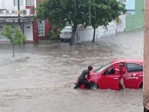 Se Inundan Diversos Puntos De La Ciudad De Veracruz Luego De La Lluvia