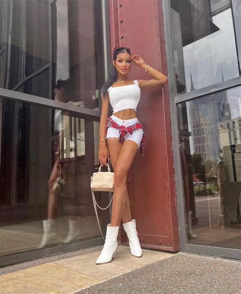 Casual Trophy Nudes Trophywives Nude Pics Org