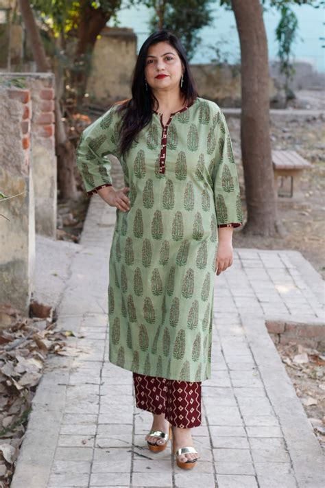 Latest And New Stylish Kurti Designs For Women Libas Atelier Yuwa Ciao Jp