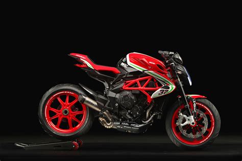 2019 MV Agusta Dragster 800 RC Guide • Total Motorcycle