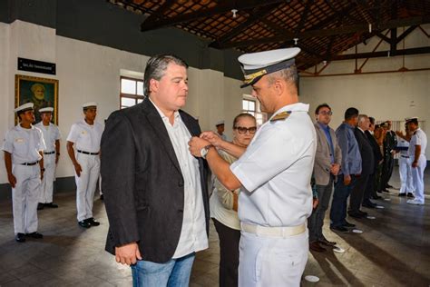 Comodoro Delmiro Gouveia Recebe Medalha Amigo Da Marinha Cabanga