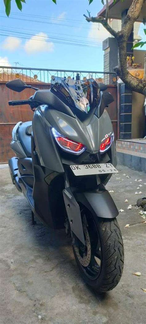 XMAX 250cc Kilometer 8000 Bagus Terawat Motor Bekas 906180607