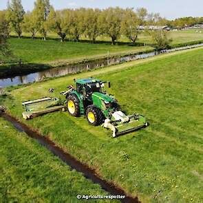 Krone John Deere R Met Krone Easycut Triples Trekkerweb Nl