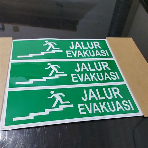 Jual Sign Rambu Akrilik Jalur Evakuasi X Shopee Indonesia