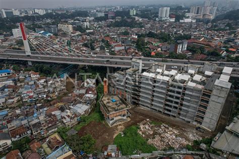 Progres Pembangunan Rumah Deret Tamansari ANTARA Foto