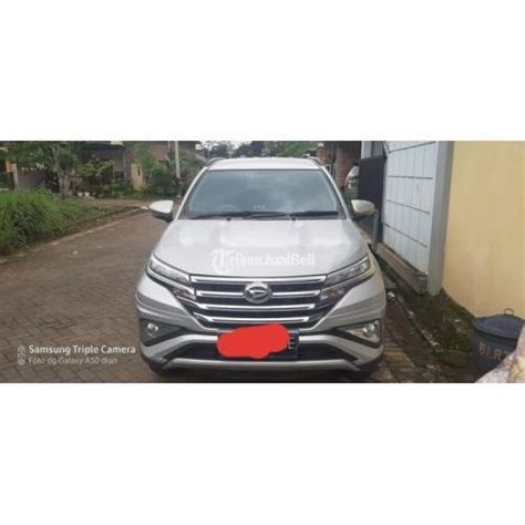 Mobil Daihatsu Terios At R Deluxe Bekas Pajak Hidup Harga Nego Di