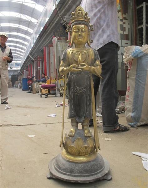 33 China Tibet Clásica bronce gild kwan yin Estatua de Buda Guanyin