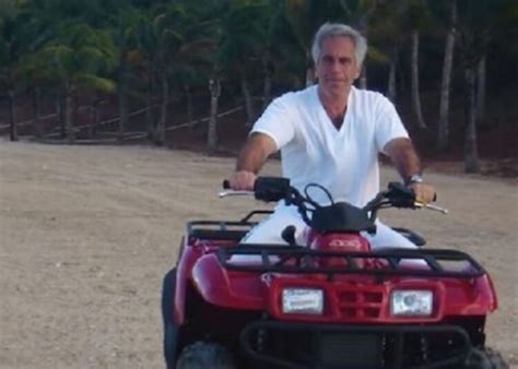 As Era La Isla De Jeffrey Epstein Donde Cometi Sus Cr Menes P Rtico