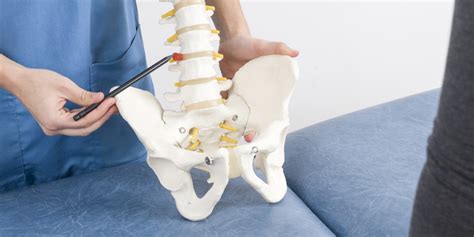 Who Needs Cervical Herniated Disc Surgery Rothman Orthopaedics