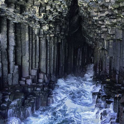 Fingal S Cave Scotland Inside Fingal S Cave On Staffa A C Flickr