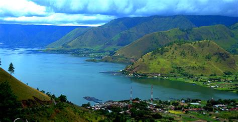 DPR Siapapun Presidennya Pasti Akan Membangun Danau Toba PONTAS ID