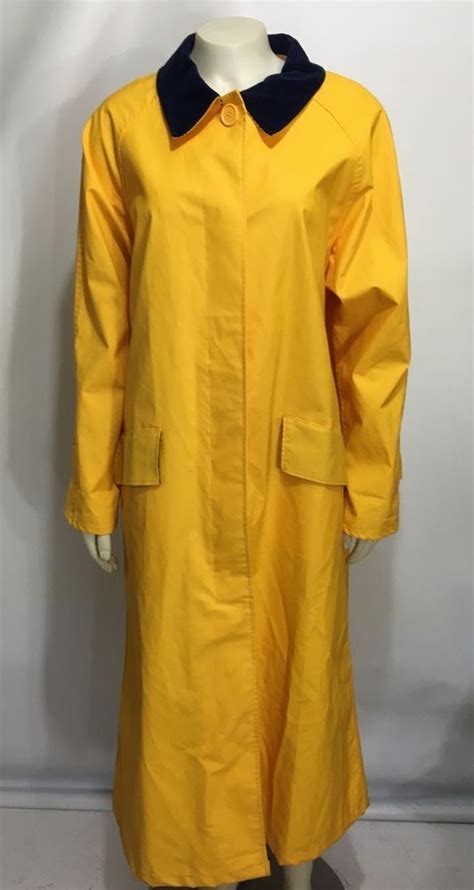 Talbots Yellow Vinyl Rain Coat Slicker Full Length Womens L Raincoat