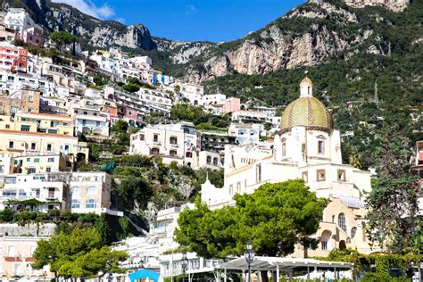 Positano Travel Guide And Tourist Attractions