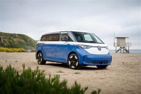 Volkswagen is bringing back the bus: EV version of iconic Microbus ...