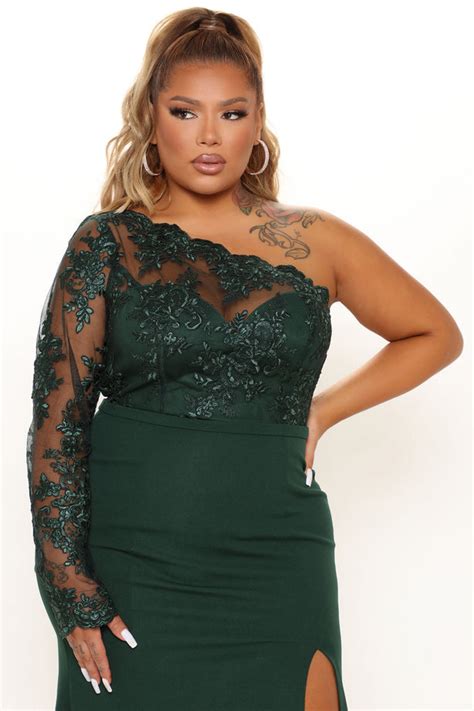 Bonita Lace Maxi Dress Emerald Fashion Nova