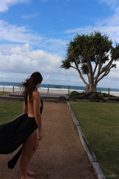 Bikini Model Bubblebutt AI Enhanced A Dress To Impress Topaz Sharpen Porn Pic