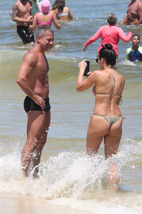 Malvino Salvador E Kyra Gracie V O Praia Da Barra Da Tijuca Os