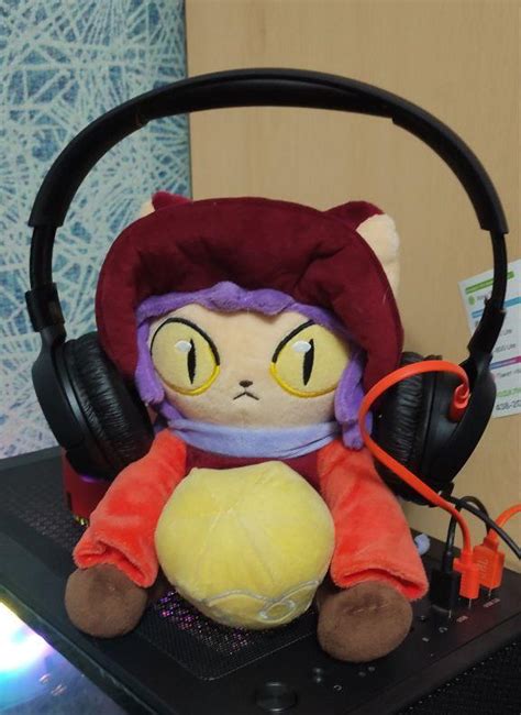 His Ass Is NOT Listening R Oneshot