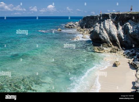 Exotic Shore At Punta Norte Isla Mujeres Stock Photo Alamy