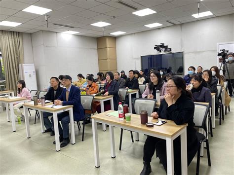 马克思主义学院开展优秀教师教学示范课观摩活动 马克思主义学院