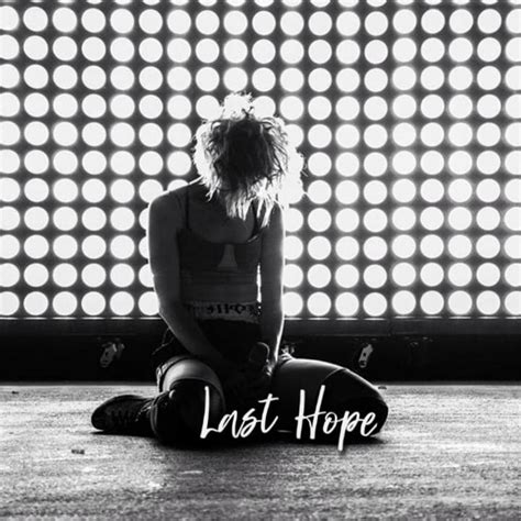 Paramore Last Hope Live In Monumentour Chicago Il 2014 Lyrics