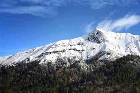 Tempête Ciarán Massif central Jura Pyrénées Les premiers flocons