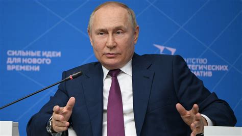 Putin Westliche Länder geben Russland Schuld für ihre eigenen