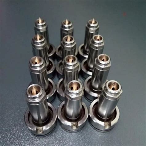 Hot Runner Nozzle HOTRUNNER SINGLE CAVITY NUT TYPE VALVE GATE Manufacturer From Mumbai