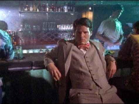 5 Hot Sexy Tricia Dickson Bikini Pics