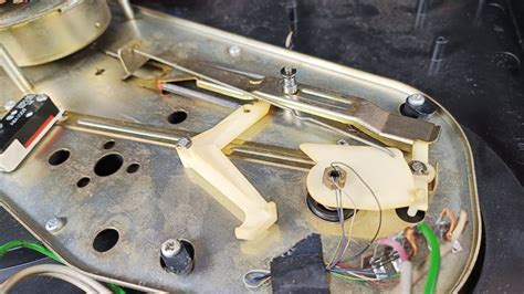 How To Repair A Turntable AUTO RETURN STOP And STIFF TONEARM ADC