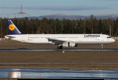 D AISC Lufthansa Airbus A321 231 Photo By Michael Pavlotski ID 763996