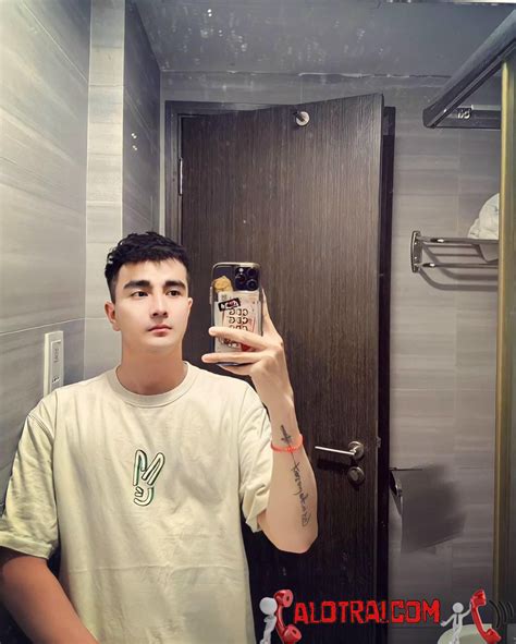 Trai bao cute đi khách tận nhà phục vụ sex tới bến tận tình Alotrai