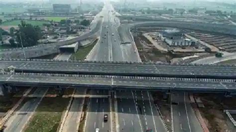 Now Traveling On Expressway And National Highway Will Be Expensive