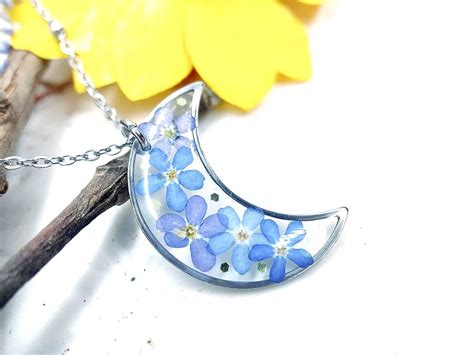 Collana Luna Fiori Veri Forget Me Not In Resina Uv Ciondolo Luna