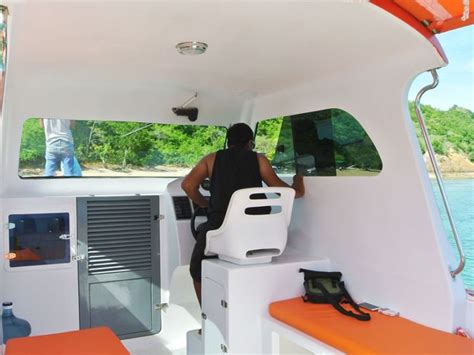 Speed Boat Tour Labuan Bajo Kia Kia Tour