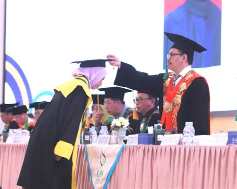 Upacara Wisuda Sarjana Ke 78 Dan Pascasarjana Ke 48 UIN Antasari